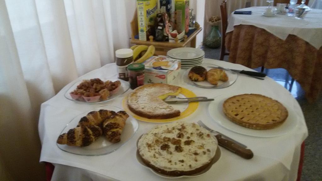 Hotel Leon D'Oro Castel Frentano エクステリア 写真